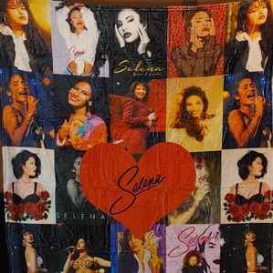 Selena Blanket. 50x40